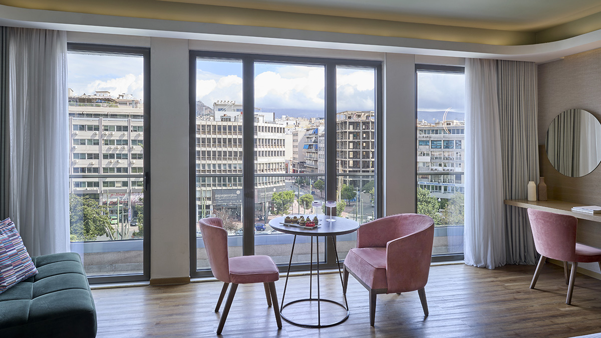 Zeus Essence Wyndham Athens Residence 